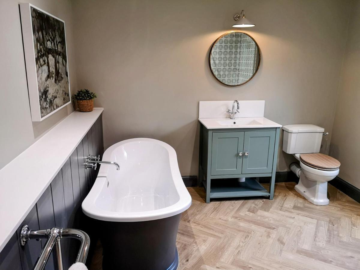 Stunning New Forest Cottage Close To Paultons Park Ower Esterno foto